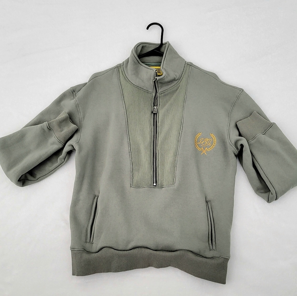 Brand new Diet Starts Monday Country Club Pullover